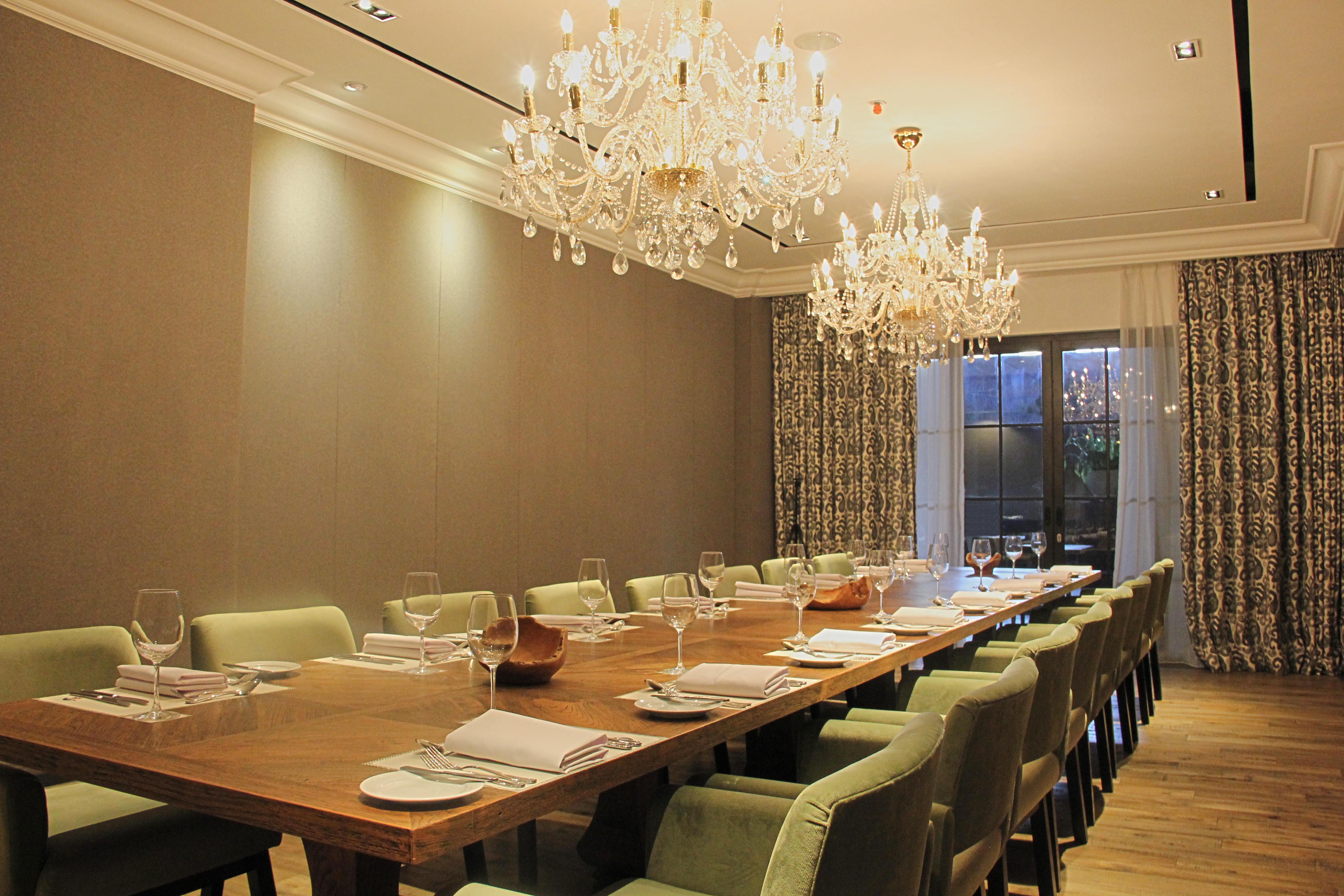 Oakwood Suites Kuningan Jakarta Luaran gambar