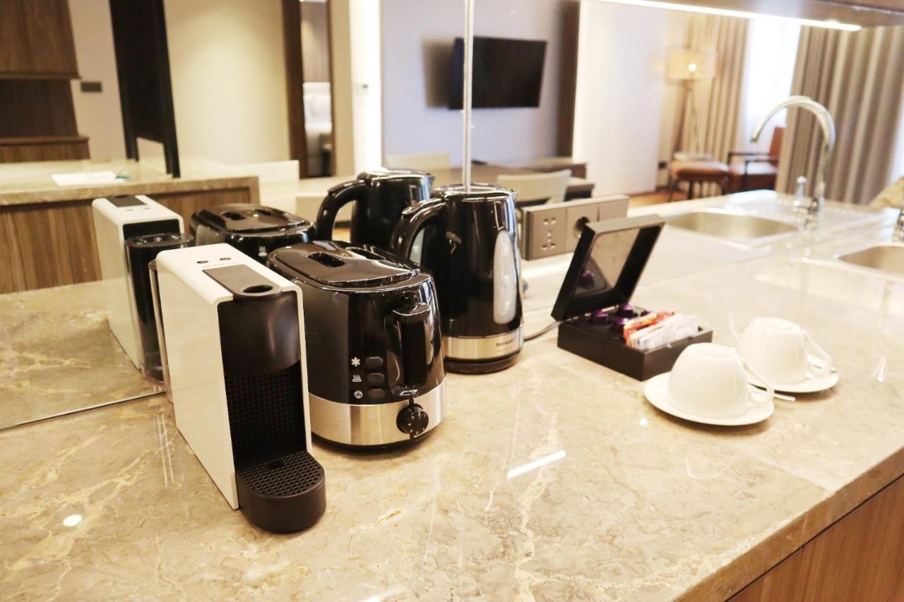 Oakwood Suites Kuningan Jakarta Luaran gambar