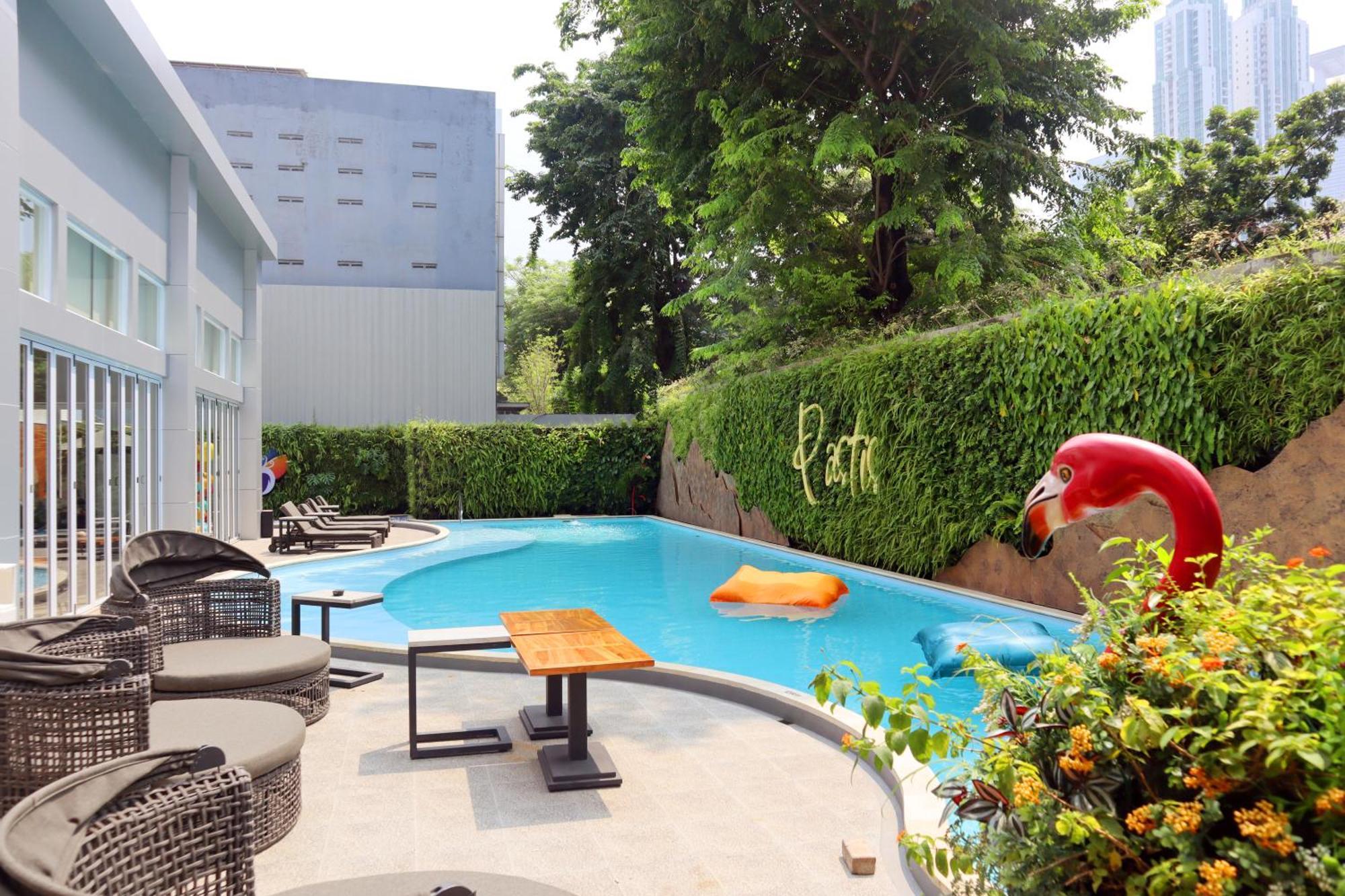Oakwood Suites Kuningan Jakarta Luaran gambar